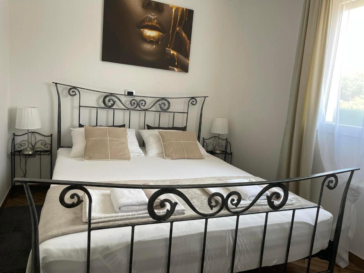 Villa Zonta Apartment Maremi With Private Jacuzzi Buje Zewnętrze zdjęcie