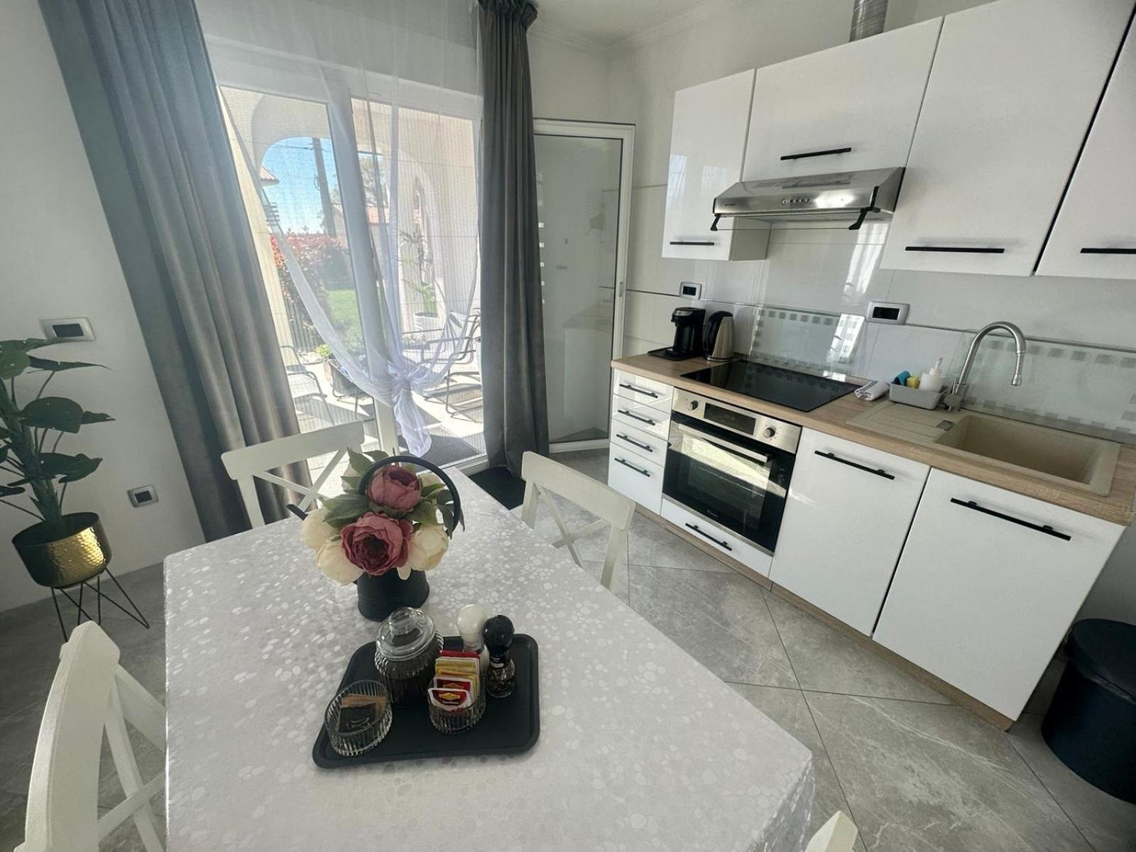 Villa Zonta Apartment Maremi With Private Jacuzzi Buje Zewnętrze zdjęcie